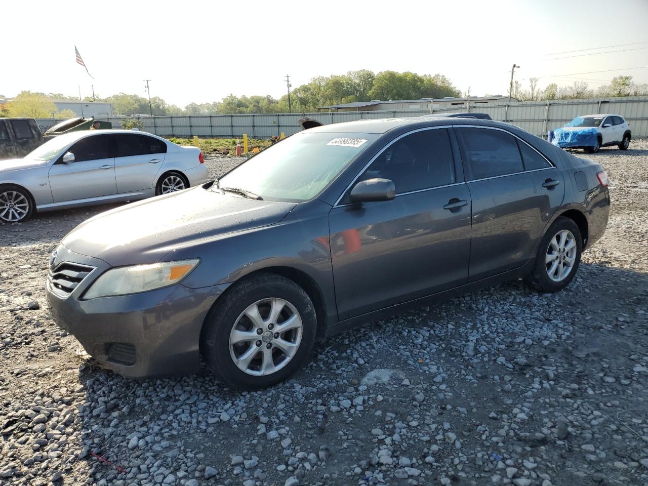 TOYOTA CAMRY BASE