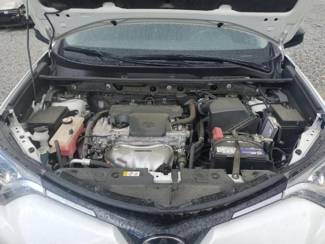 2018 TOYOTA RAV4 LE - JTMZFREV2JJ179474