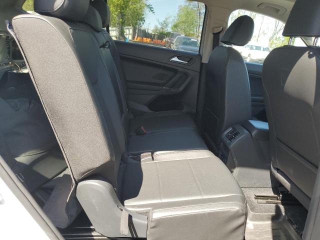 2018 VOLKSWAGEN TIGUAN SE - 3VV2B7AX5JM009798