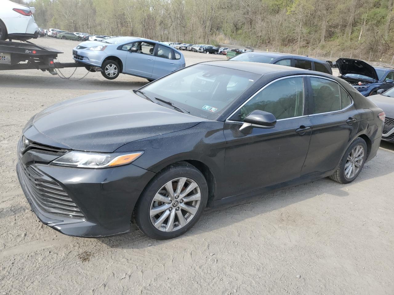 TOYOTA CAMRY LE