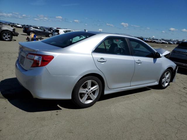 Vin: 4t1bf1fk3cu500281, lot: 51713985, toyota camry base 20123