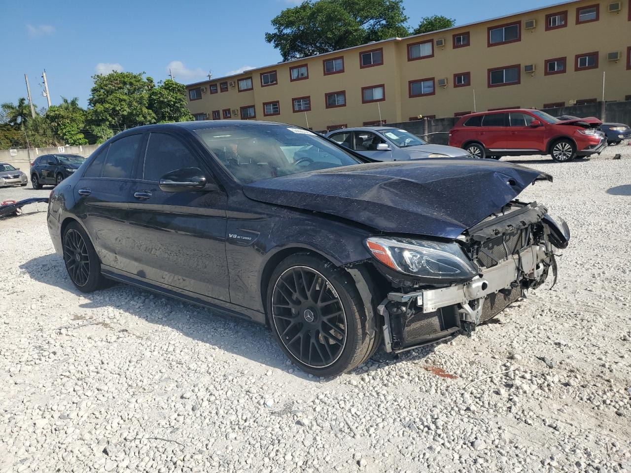 MERCEDES-BENZ C-CLASS 63 AMG