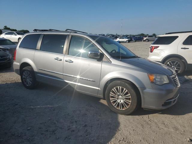 Vin: 2c4rc1cg4dr676802, lot: 54546575, chrysler minivan touring l 20134