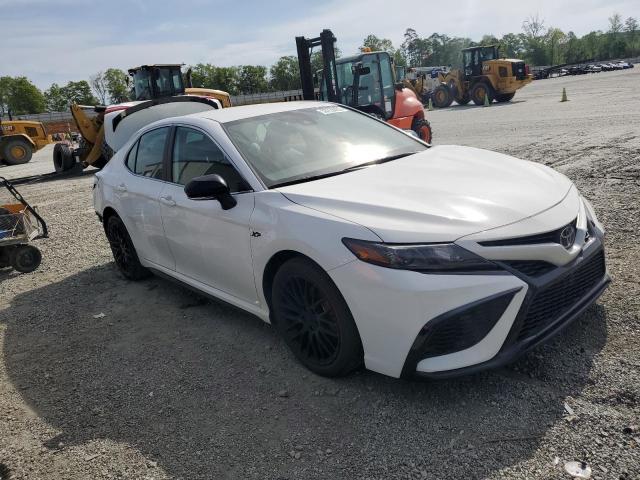Vin: 4t1g11ak0ru863819, lot: 53728405, toyota camry se night shade 20244