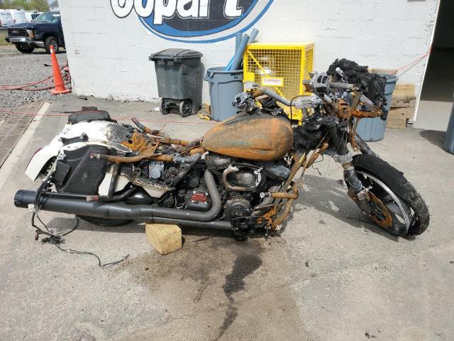HARLEY-DAVIDSON FLTRXSTSE