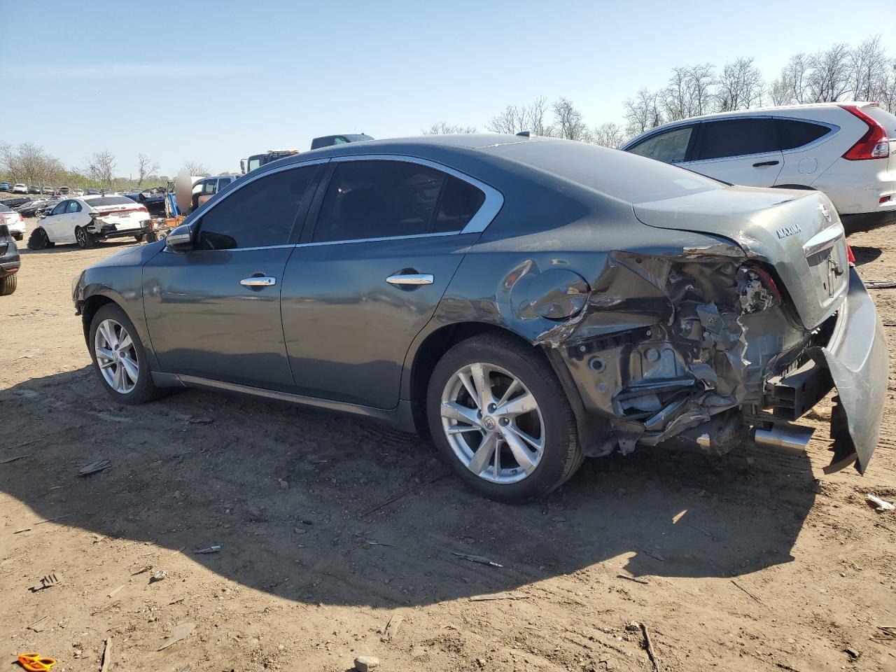 NISSAN MAXIMA S