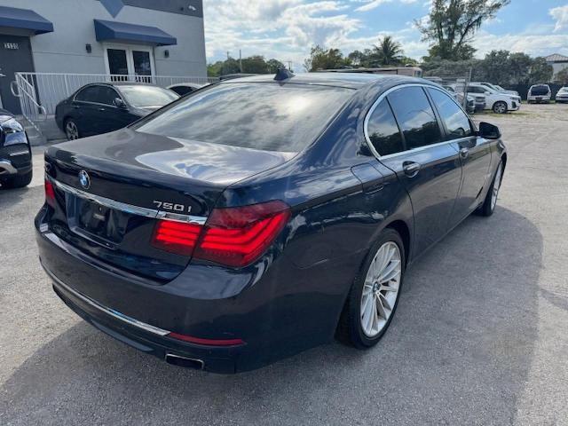 BMW 750 XI 2015 blue  gas WBAYB6C5XFD965910 photo #4