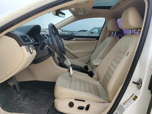 2017 VOLKSWAGEN PASSAT SEL - 1VWCT7A32HC026290