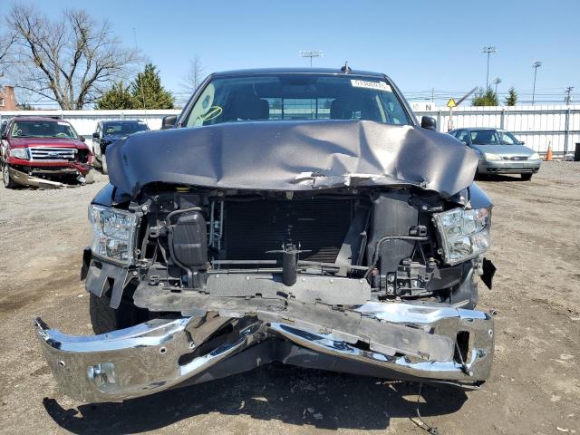 2017 RAM 1500 SLT - 3C6RR7LT2HG642701