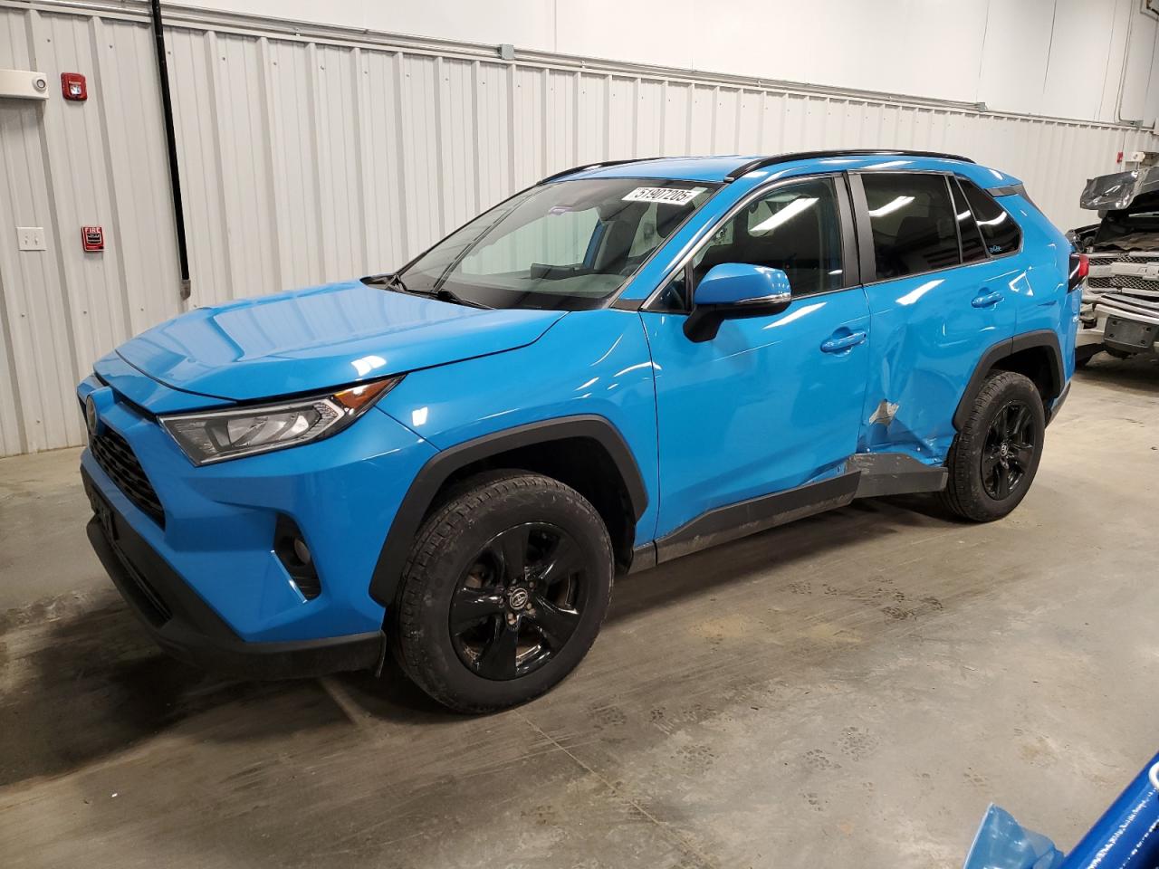 TOYOTA RAV4 XLE