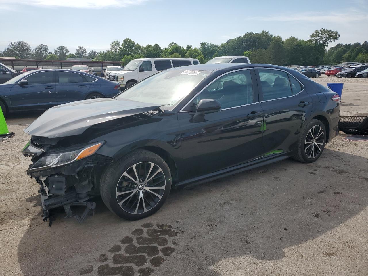 TOYOTA CAMRY SE