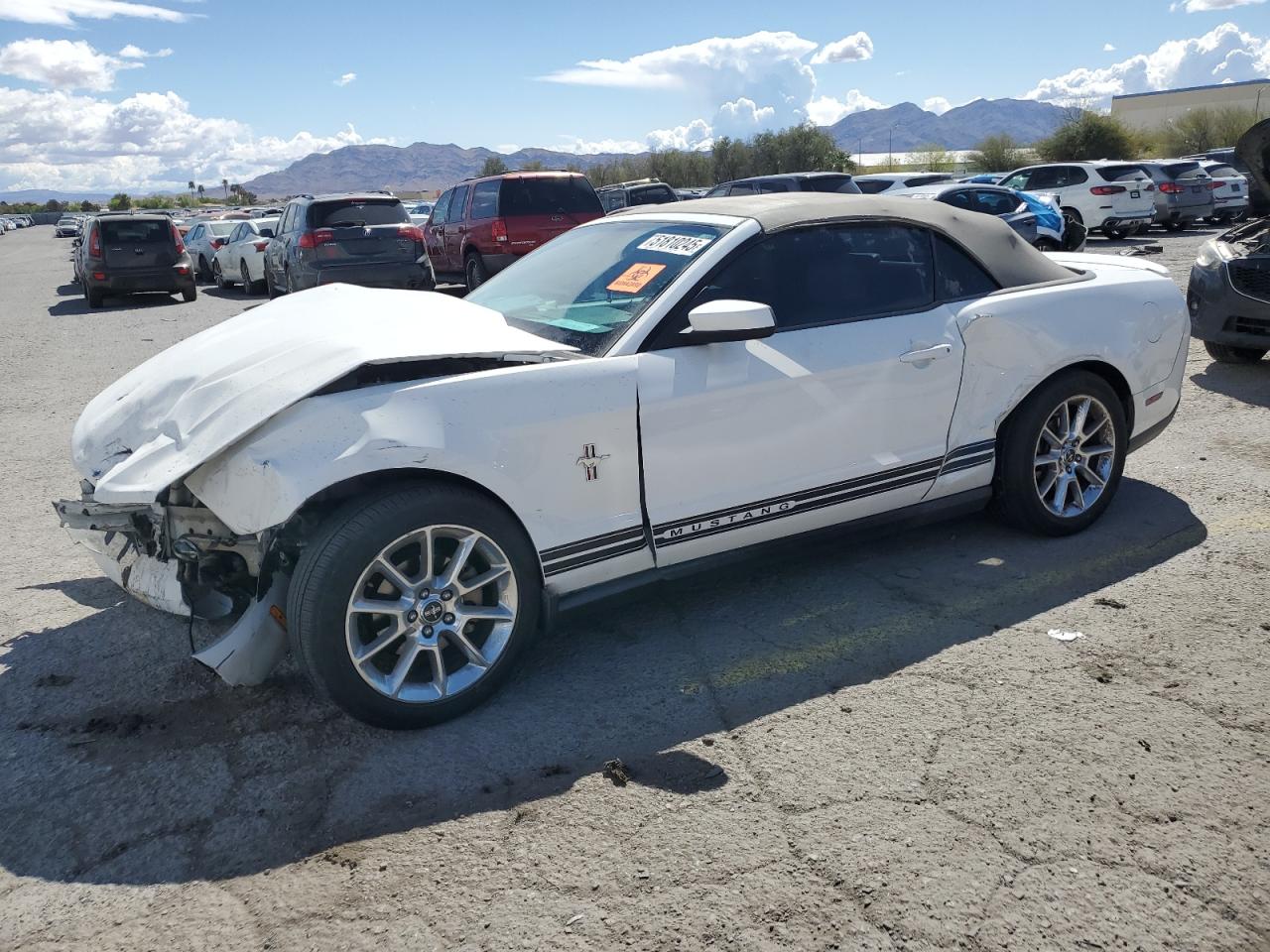 FORD MUSTANG