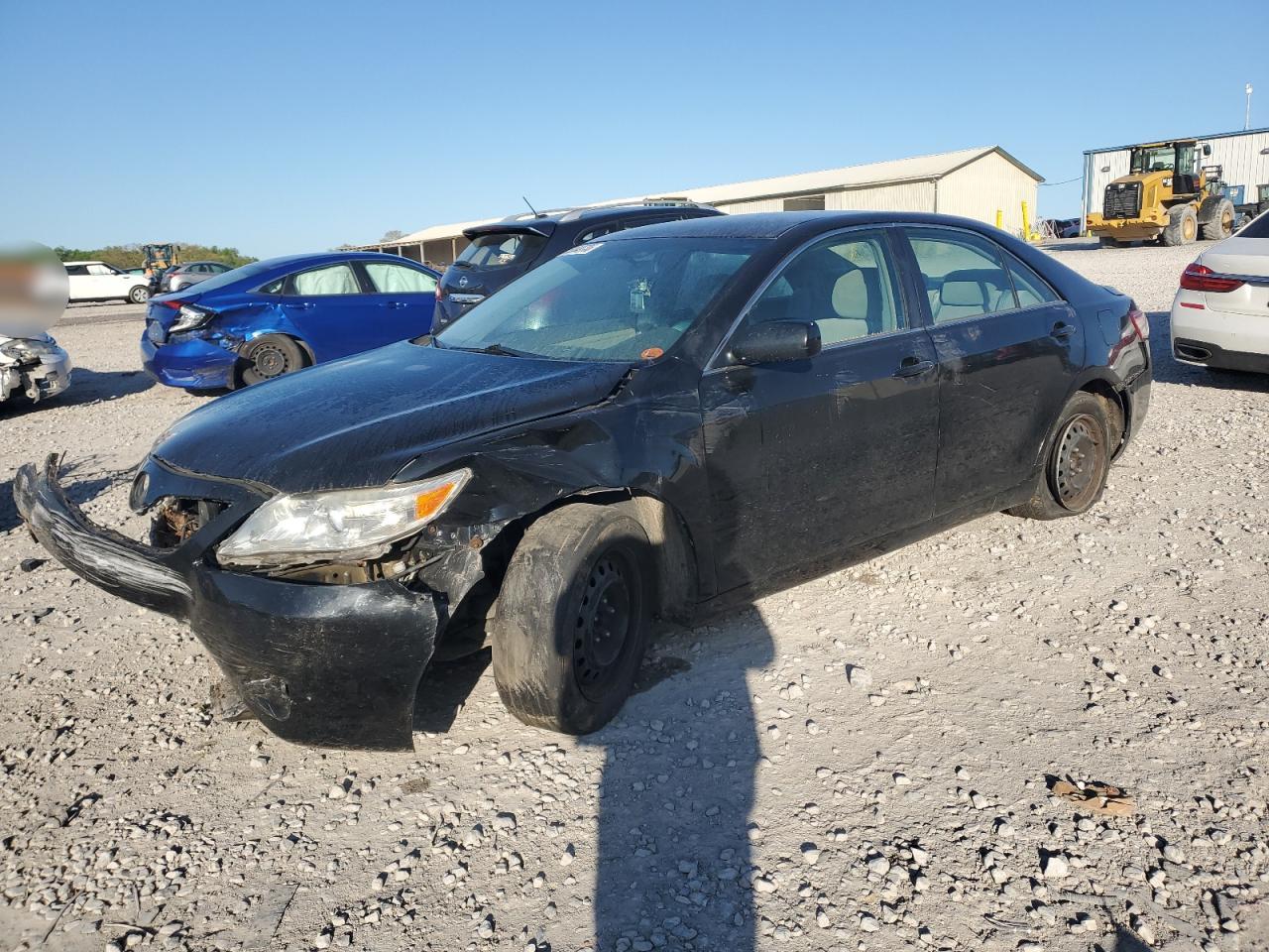 TOYOTA CAMRY BASE