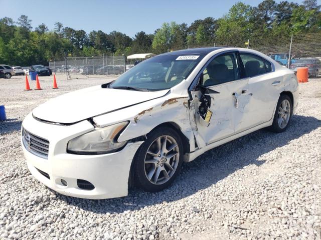NISSAN MAXIMA S