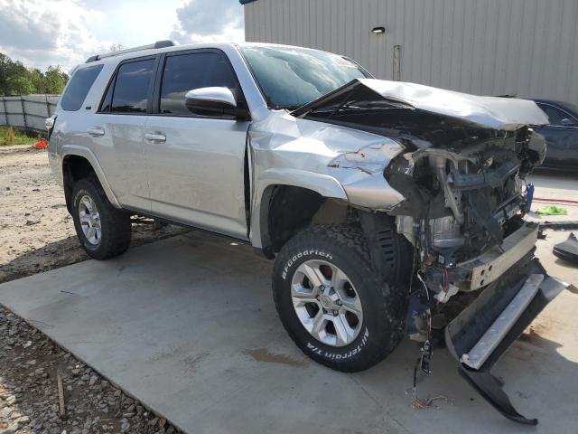 Vin: jtebu5jr5k5668613, lot: 51240615, toyota 4runner sr5 20194