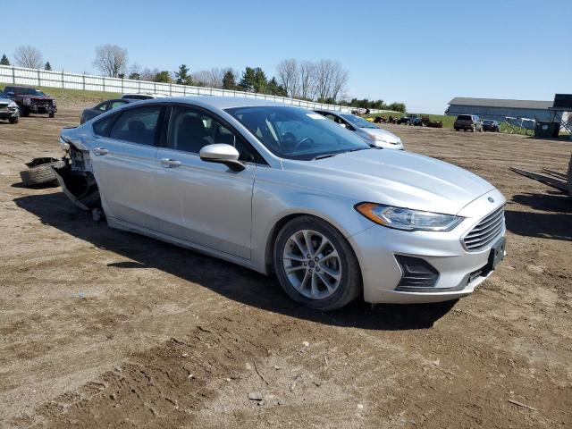 Vin: 3fa6p0hd2kr211917, lot: 52500565, ford fusion se 20194