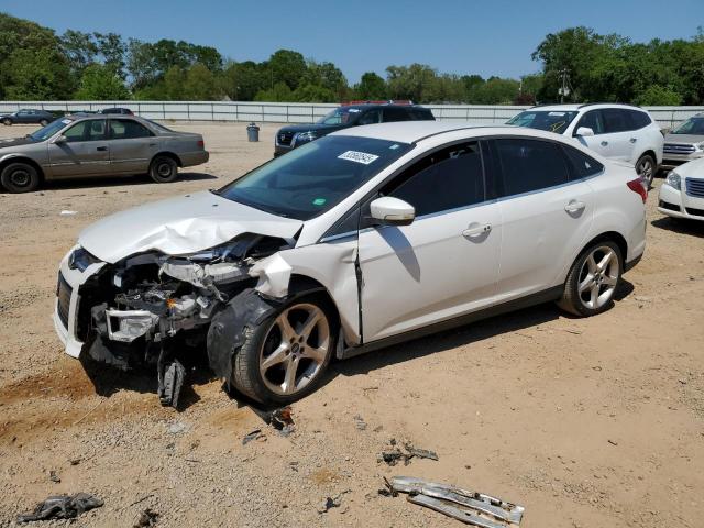 FORD FOCUS TITANIUM