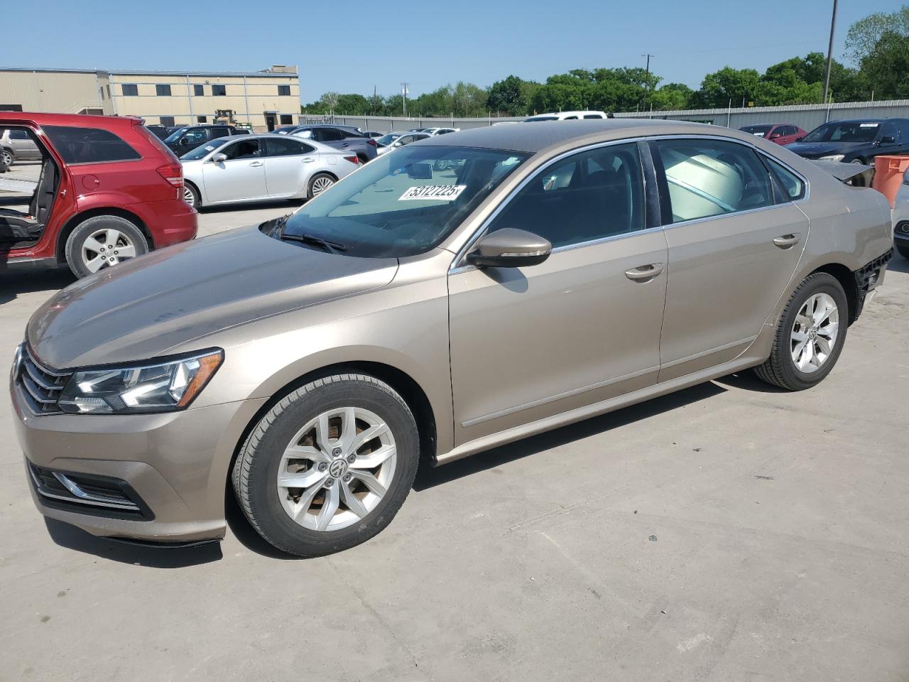 VOLKSWAGEN PASSAT S