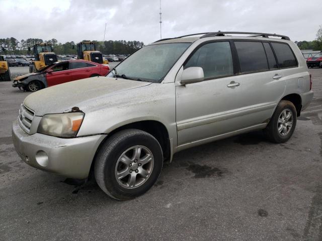 TOYOTA HIGHLANDER