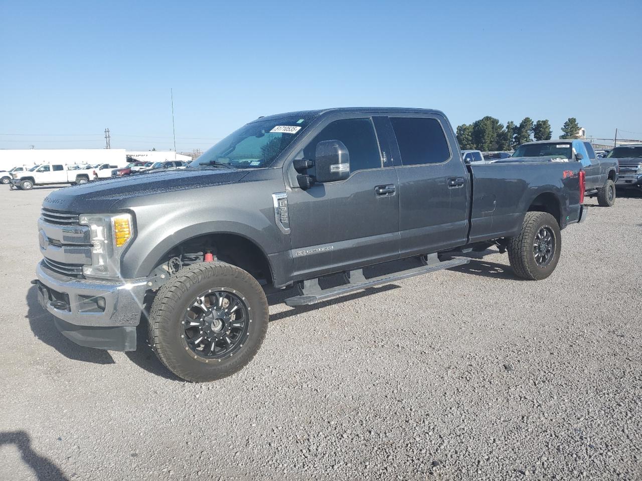 FORD F-350 SUPER DUTY