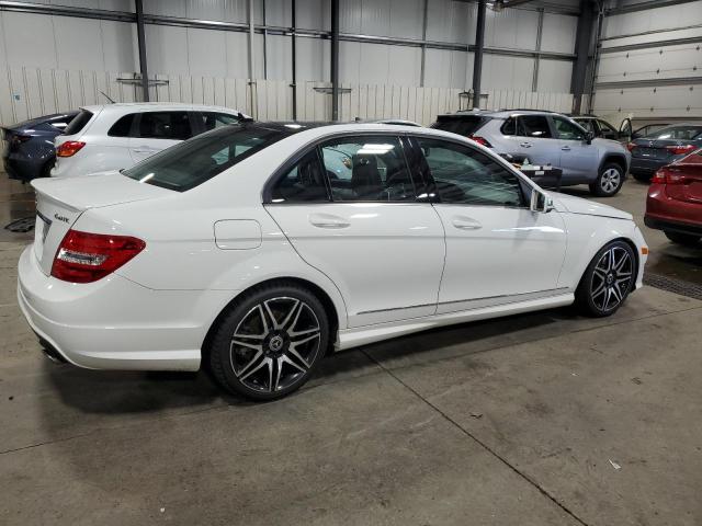 Vin: wddgf8ab6dr250586, lot: 51976775, mercedes-benz c-class 300 4matic 20133