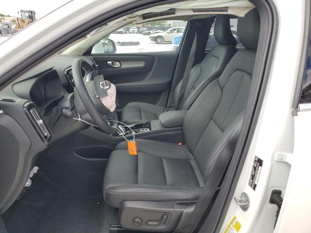 2024 VOLVO XC40 PLUS YV4L12UE7R2283166