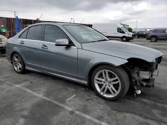 Vin: wddgf4hbxea938279, lot: 54428235, mercedes-benz c-class 250 20144