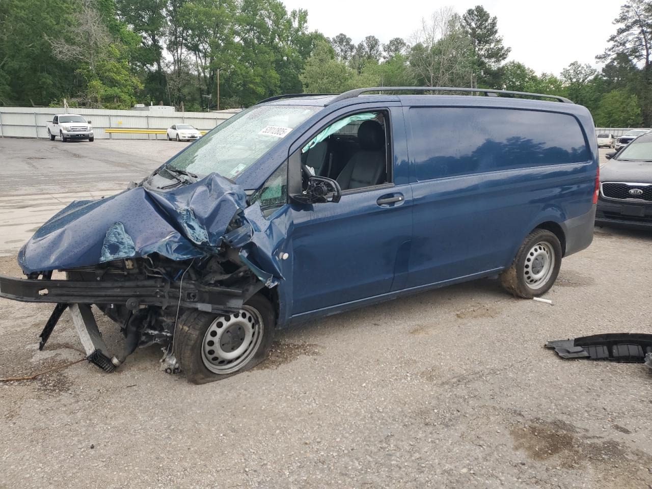 MERCEDES-BENZ METRIS