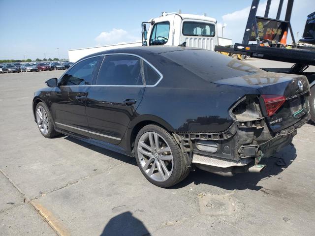 2017 VOLKSWAGEN PASSAT R-L - 1VWDT7A36HC006130