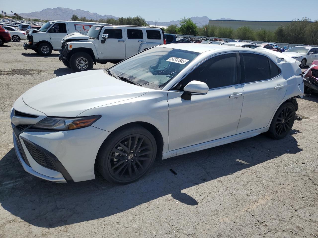 TOYOTA CAMRY XSE