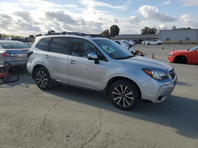 Vin: jf2sjgwc3hh584750, lot: 54520155, subaru forester 2.0xt touring 20174