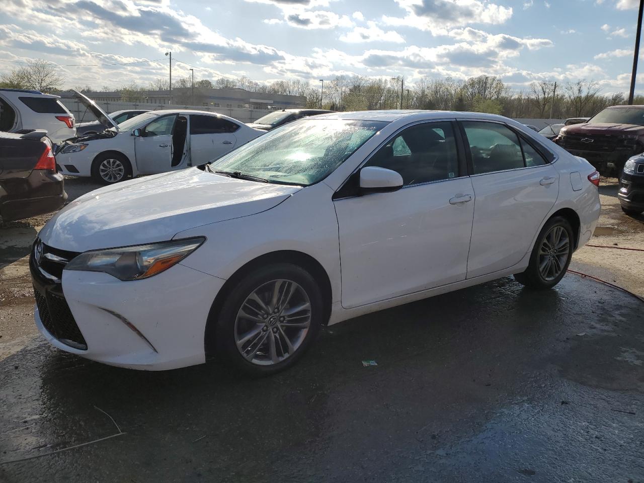 TOYOTA CAMRY LE