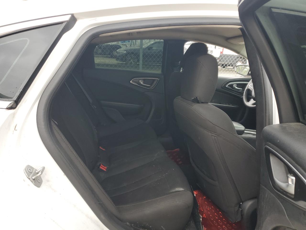 Lot #3304509469 2015 CHRYSLER 200 LIMITE