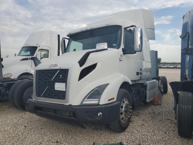 VOLVO VNR 2020 white  diesel 4V4WC9EH1LN258382 photo #3