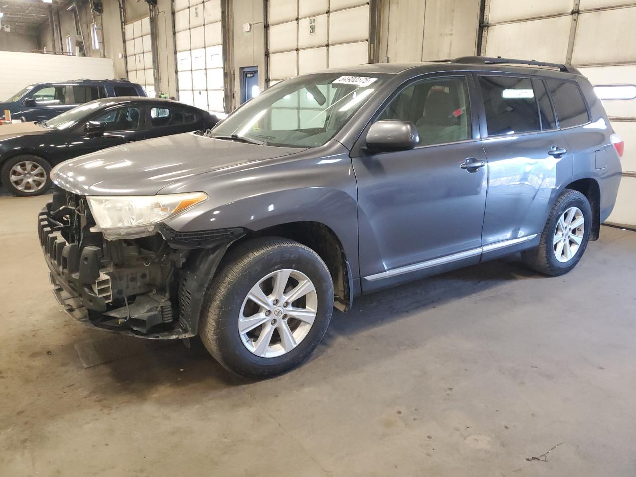 TOYOTA HIGHLANDER BASE