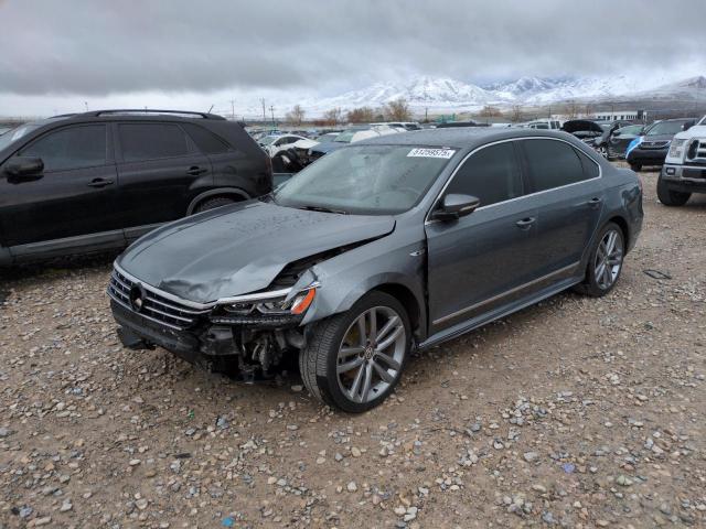 2017 VOLKSWAGEN PASSAT R-L 1VWDT7A3XHC030687