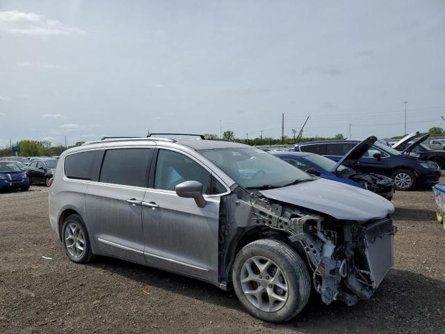 Vin: 2c4rc1eg4hr665687, lot: 53917575, chrysler pacifica touring l plus 20174