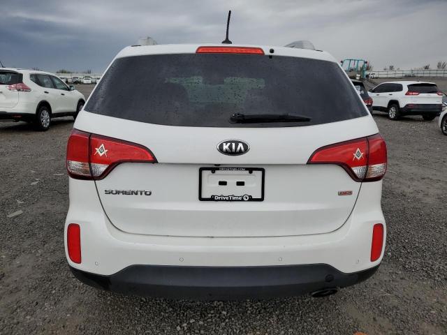 2015 KIA SORENTO LX 5XYKTCA63FG584644