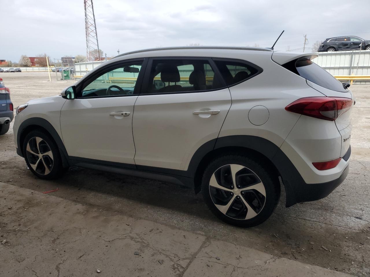 HYUNDAI TUCSON LIMITED