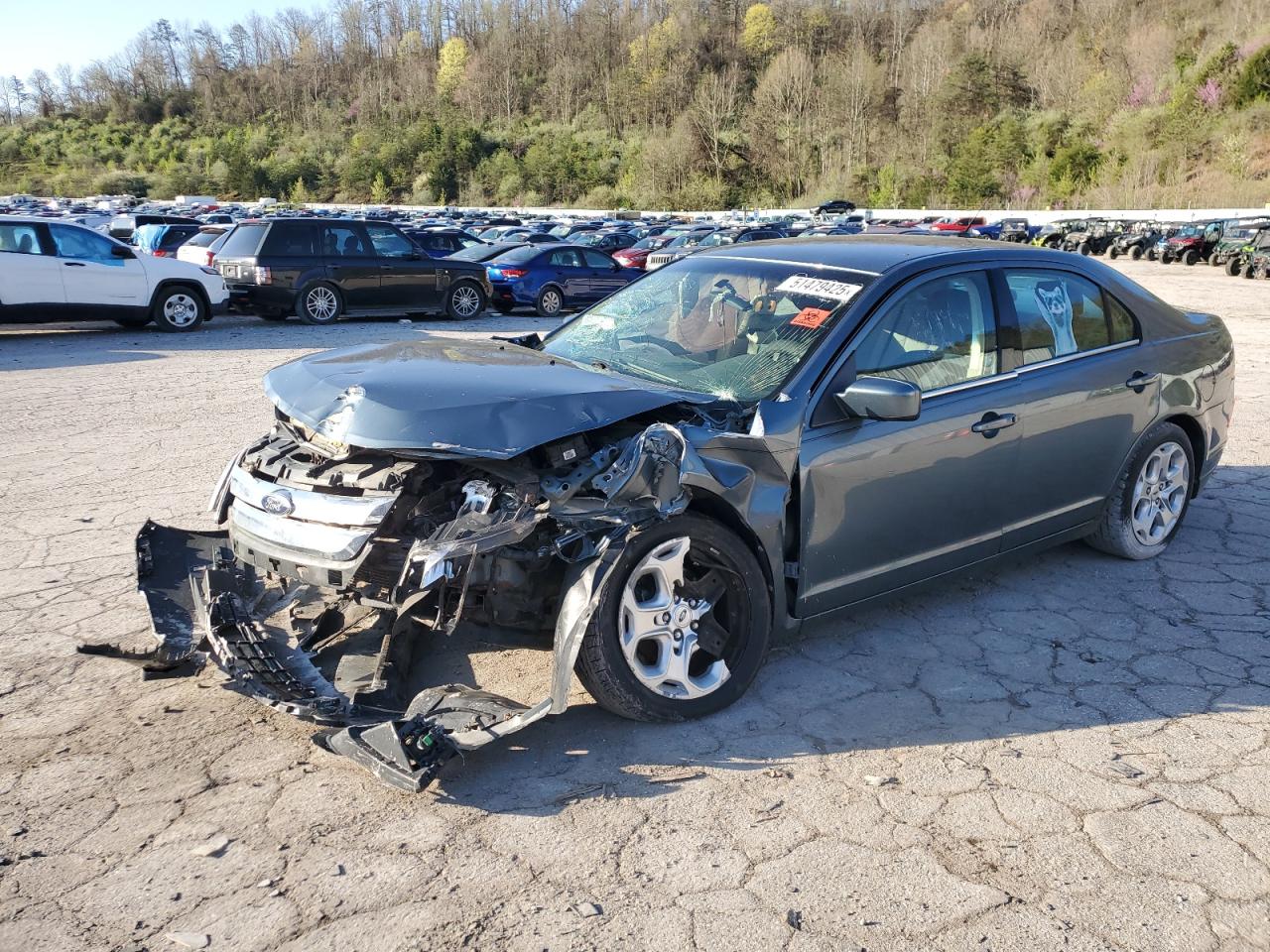 FORD FUSION SE