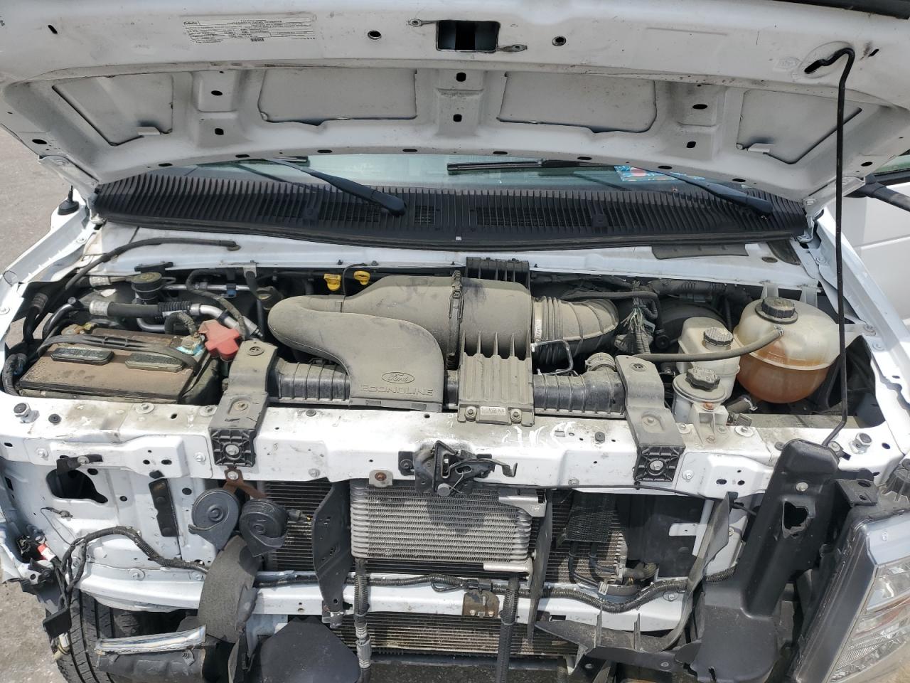 FORD ECONOLINE E350 SUPER DUTY CUTAWAY VAN