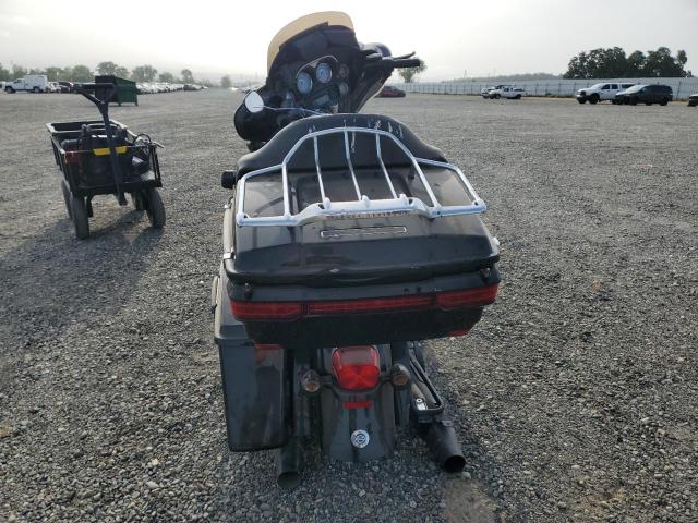 2010 HARLEY-DAVIDSON FLHTCUSE5 1HD1PR862AB958249