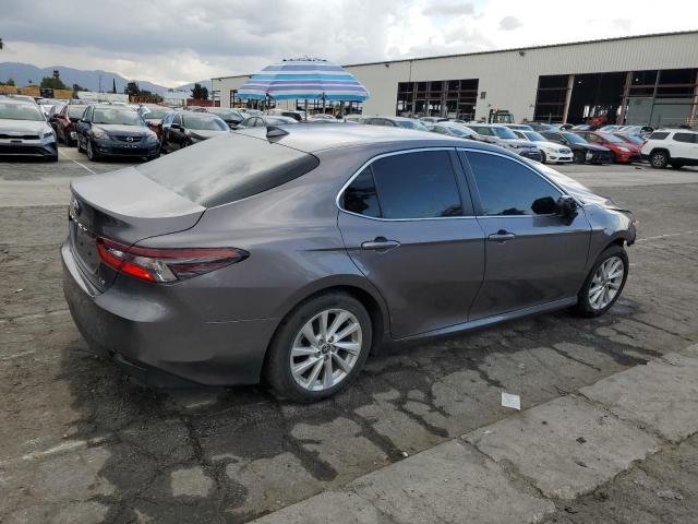 Vin: 4t1c11akxnu651745, lot: 51493865, toyota camry le 20223
