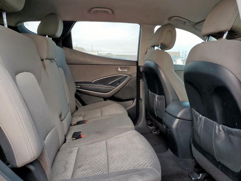 2016 HYUNDAI SANTA FE S - 5XYZT3LB0GG374318