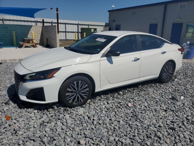 NISSAN ALTIMA SV