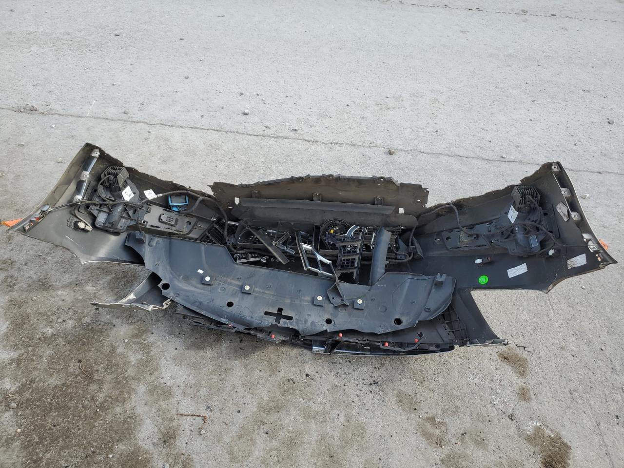 CADILLAC XTS LUXURY COLLECTION