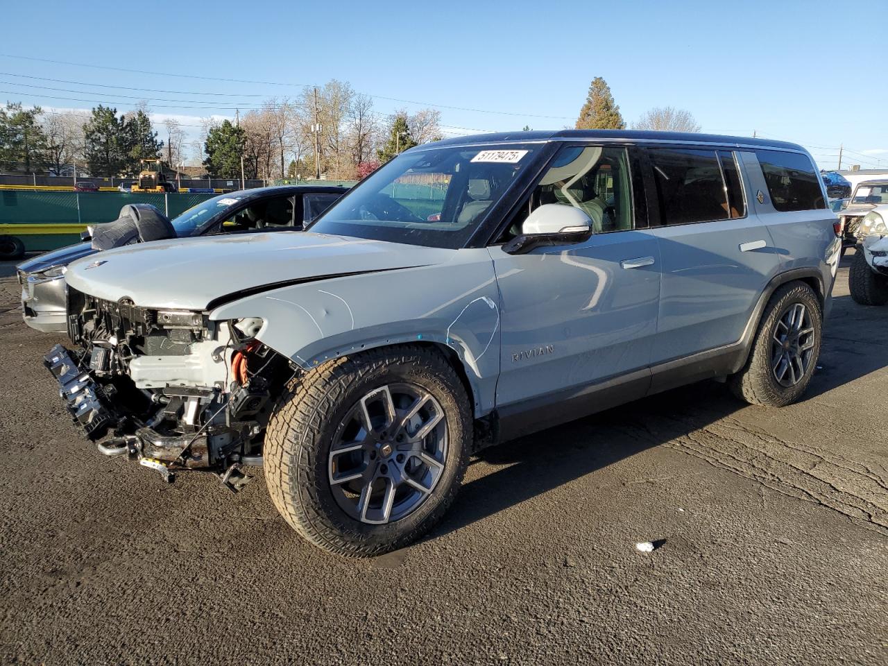 RIVIAN R1S ADVENTURE