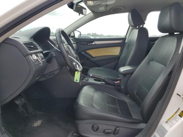 2015 VOLKSWAGEN PASSAT S - 1VWAS7A39FC115068