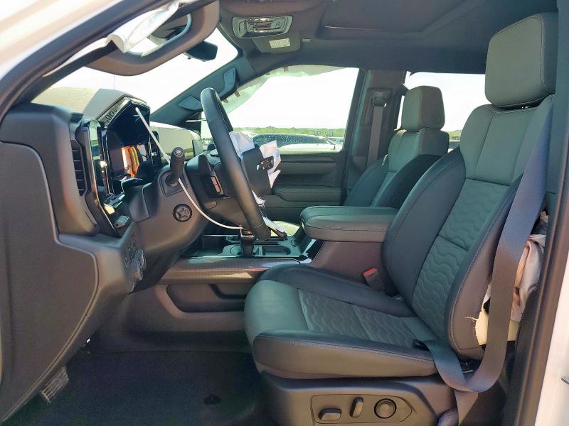 2024 CHEVROLET SILVERADO - 3GCUDHE88RG378823