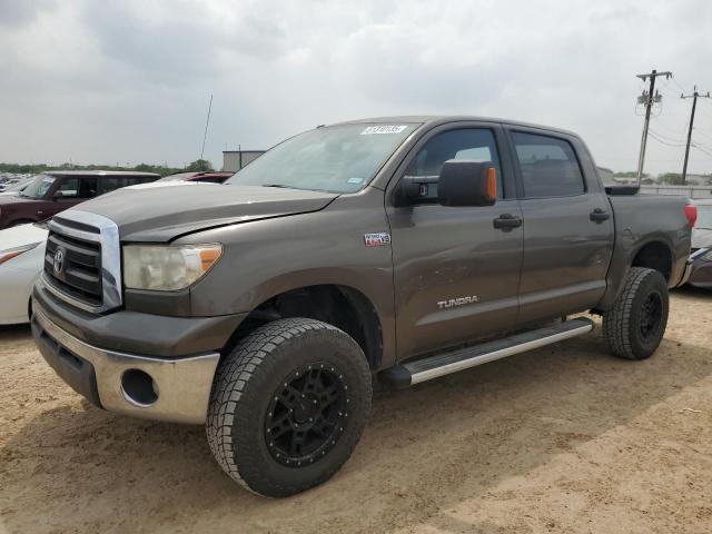 TOYOTA TUNDRA CREWMAX SR5